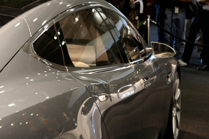 Illustration for article titled Tesla Model S Electric Sedan Prototype Has a Giant Touch Dashboard